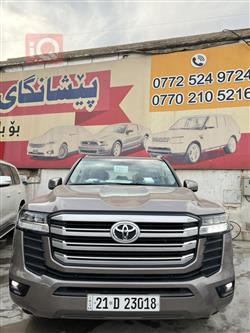 تۆیۆتا لاند کروزەر